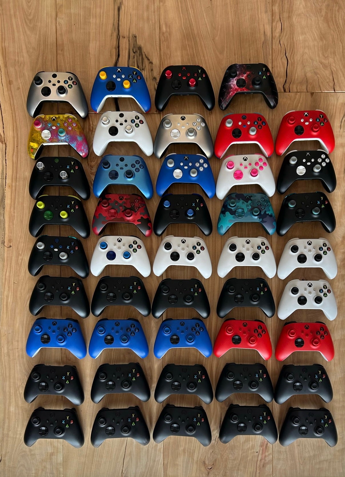 Xbox Series Controller PRE LOVED