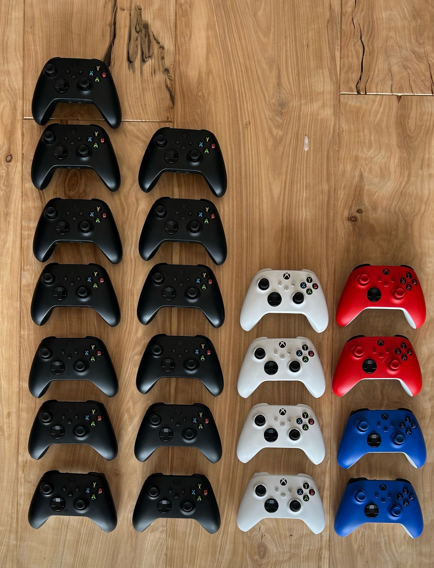 Xbox Series Controller PRE LOVED