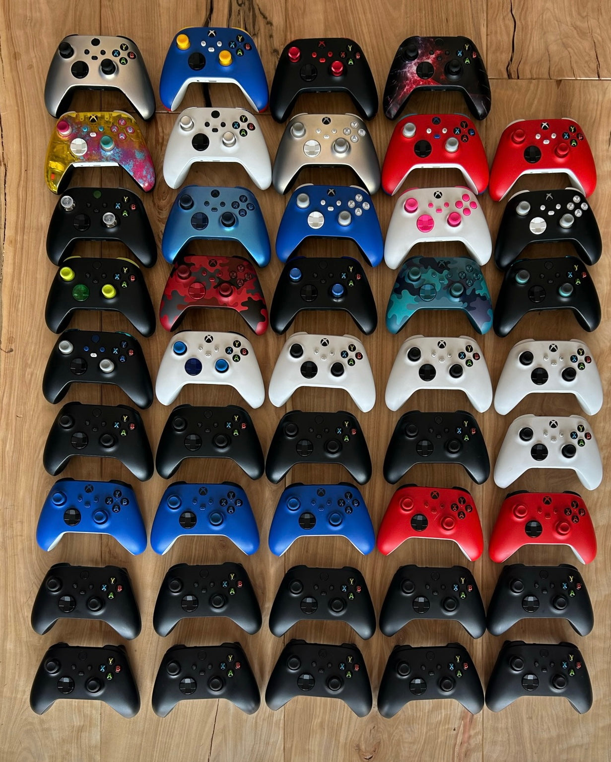 Xbox Series Controller PRE LOVED